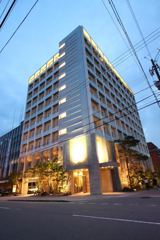 鱼津门通站前酒店 外观 照片
